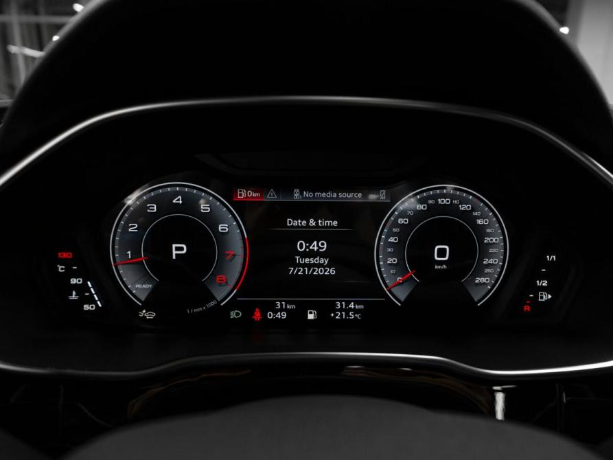 Audi Q3 II (F3) Москва  - изображение 12