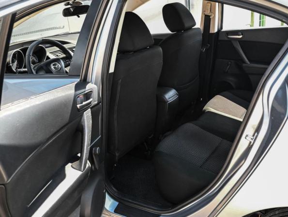 Mazda 3 II (BL) Рестайлинг с пробегом 2012 года, цена 918 070 рублей, 181177 км, седан, Автокод Объявления