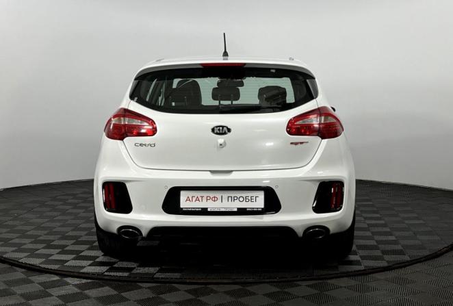 Kia Ceed GT I с пробегом 2015 года, цена 1 570 000 рублей, 154956 км, хэтчбек, Автокод Объявления