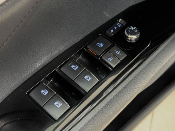 Toyota Camry VIII (XV70) с пробегом 2019 года, цена 2 525 000 рублей, 192141 км, седан, Автокод Объявления