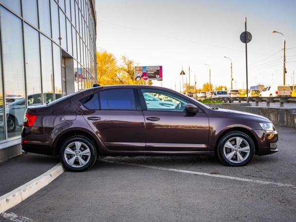 Skoda Octavia III (A7) с пробегом 2014 года, цена 1 048 000 рублей, 298092 км, лифтбек, Автокод Объявления