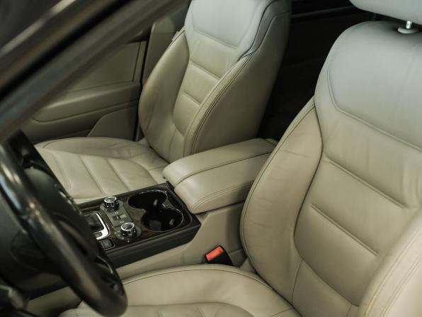 Volkswagen Touareg II с пробегом 2012 года, цена 2 464 000 рублей, 121383 км, внедорожник, Автокод Объявления