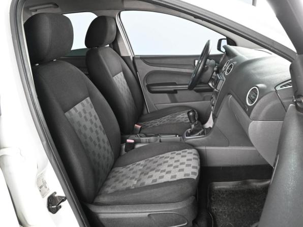 Ford Focus II с пробегом 2007 года, цена 519 000 рублей, 185110 км, седан, Автокод Объявления