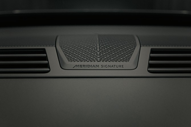 Новый Land Rover Range Rover V 2024 года, цена 36 405 800 рублей, внедорожник, Автокод Объявления