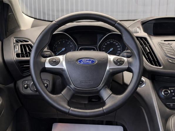 Ford Kuga II с пробегом 2014 года, цена 1 357 000 рублей, 142119 км, внедорожник, Автокод Объявления