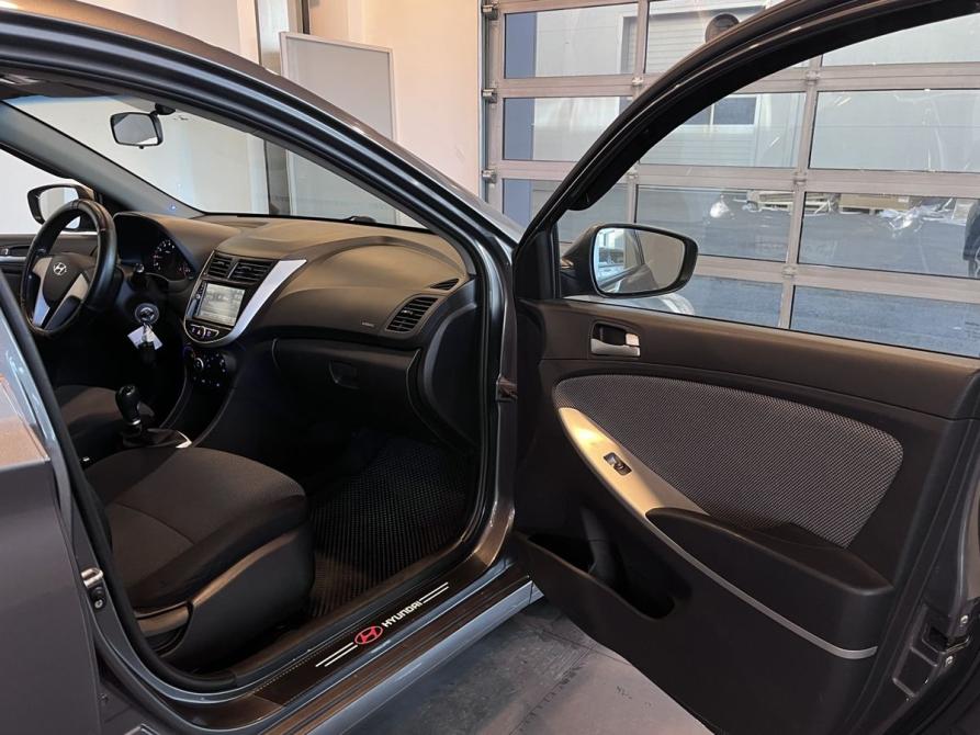 Hyundai Solaris I Чебоксары  - изображение 26