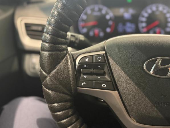 Hyundai Solaris II с пробегом 2020 года, цена 1 575 000 рублей, 90001 км, седан, Автокод Объявления