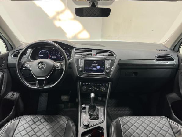 Volkswagen Tiguan II с пробегом 2016 года, цена 2 390 000 рублей, 191491 км, внедорожник, Автокод Объявления