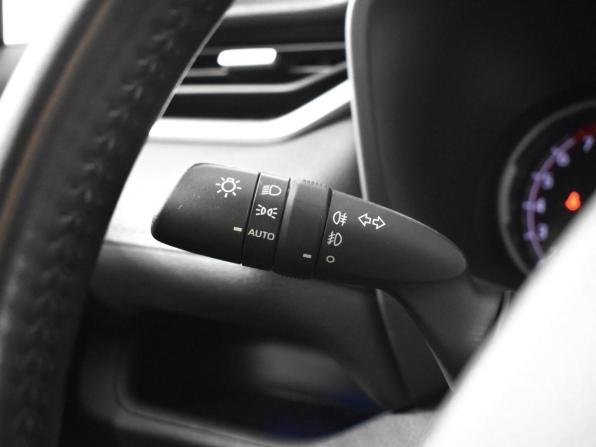 Toyota RAV4 V (XA50) с пробегом 2022 года, цена 2 935 200 рублей, 95277 км, внедорожник, Автокод Объявления