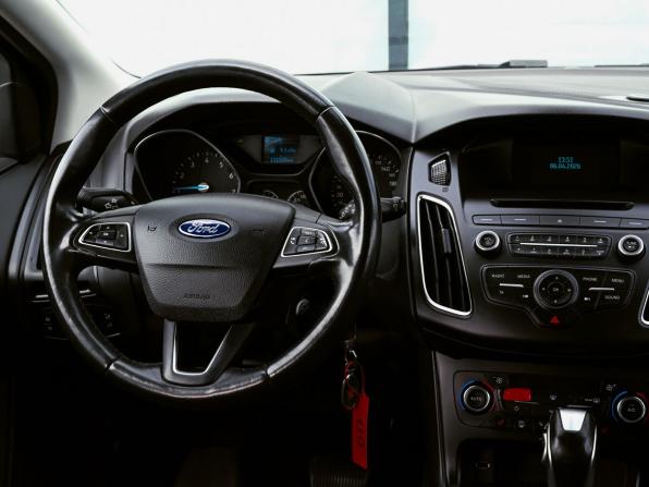 Ford Focus III Рестайлинг с пробегом 2018 года, цена 1 149 000 рублей, 111000 км, универсал, Автокод Объявления