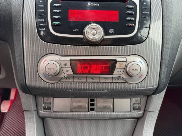 Ford Focus II Рестайлинг с пробегом 2009 года, цена 495 000 рублей, 253000 км, хэтчбек, Автокод Объявления