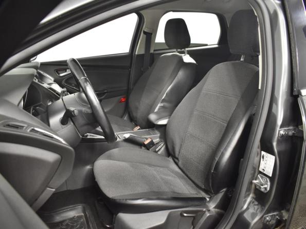 Ford Focus III Рестайлинг с пробегом 2018 года, цена 1 359 900 рублей, 74753 км, универсал, Автокод Объявления