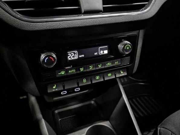 Skoda Rapid II с пробегом 2021 года, цена 1 720 000 рублей, 73946 км, лифтбек, Автокод Объявления