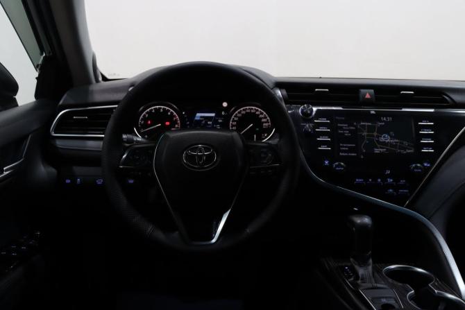 Toyota Camry VIII (XV70) с пробегом 2019 года, цена 2 800 000 рублей, 124586 км, седан, Автокод Объявления