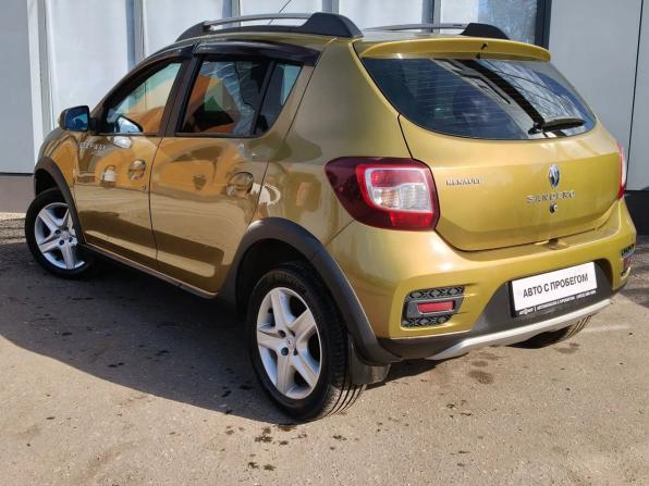 Renault Sandero II с пробегом 2016 года, цена 800 000 рублей, 175100 км, хэтчбек, Автокод Объявления