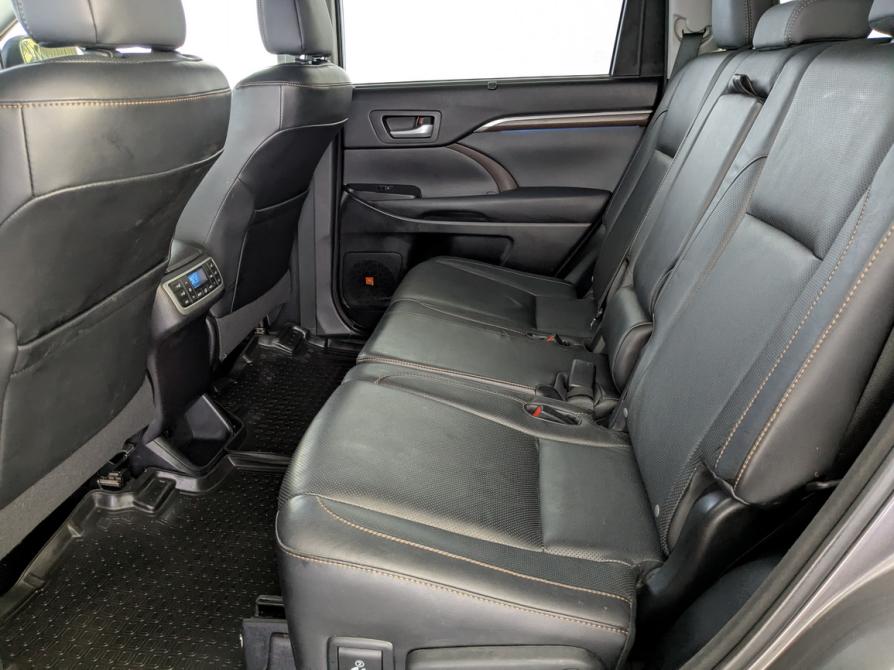 Toyota Highlander III (XU50) Москва  - изображение 12