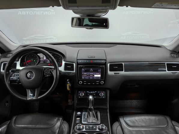 Volkswagen Touareg II Рестайлинг с пробегом 2015 года, цена 2 800 000 рублей, 187696 км, внедорожник, Автокод Объявления