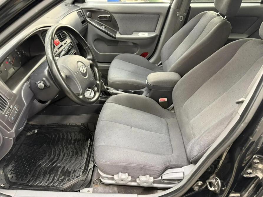 Hyundai Elantra III (XD2) Рестайлинг Набережные Челны  - изображение 9