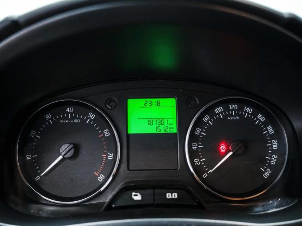 Skoda Fabia II Рестайлинг с пробегом 2012 года, цена 500 000 рублей, 187381 км, хэтчбек, Автокод Объявления