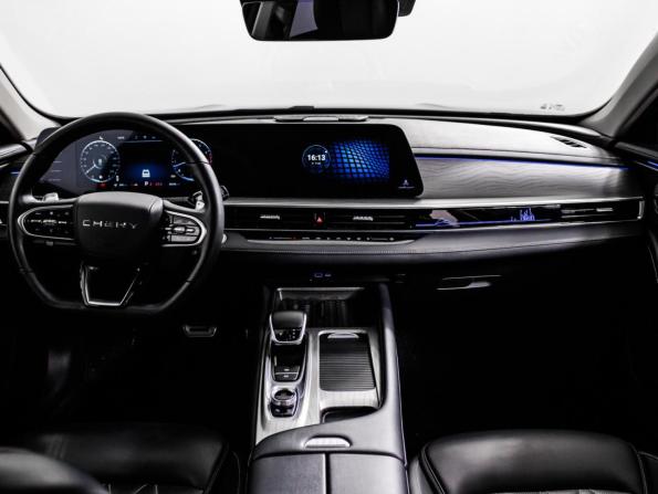 Chery Arrizo 8 с пробегом 2023 года, цена 2 099 000 рублей, 30000 км, седан, Автокод Объявления