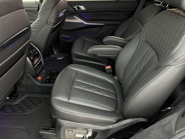BMW X7 I (G07) Рестайлинг с пробегом 2023 года, цена 15 150 000 рублей, 12399 км, внедорожник, Автокод Объявления