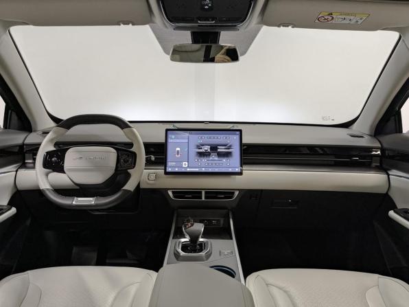 JETOUR DASHING I с пробегом 2024 года, цена 2 195 000 рублей, 6613 км, внедорожник, Автокод Объявления