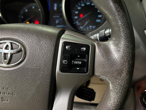 Toyota Land Cruiser Prado 150 Series Рестайлинг 1 с пробегом 2016 года, цена 2 900 000 рублей, 290561 км, внедорожник, Автокод Объявления