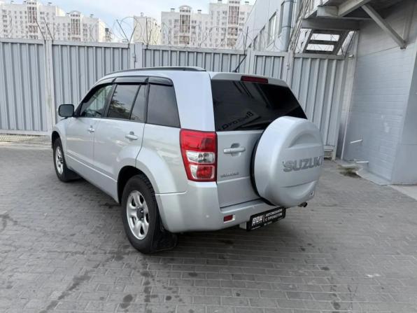 Suzuki Grand Vitara II Рестайлинг с пробегом 2011 года, цена 829 000 рублей, 328000 км, внедорожник, Автокод Объявления