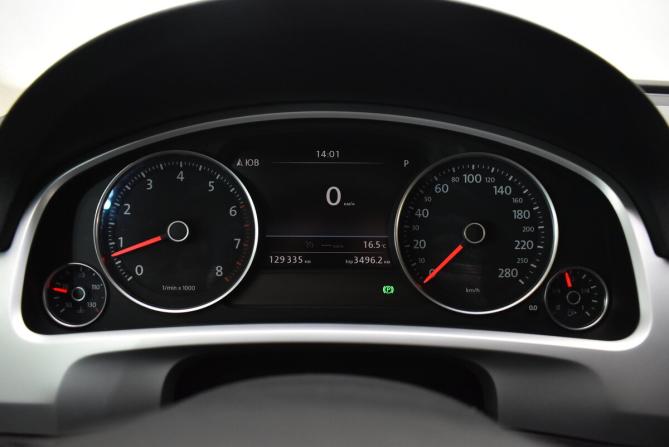 Volkswagen Touareg II Рестайлинг с пробегом 2016 года, цена 3 395 000 рублей, 129335 км, внедорожник, Автокод Объявления