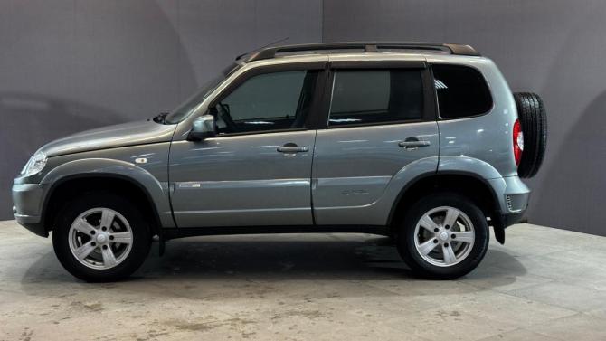 Chevrolet Niva I Рестайлинг с пробегом 2014 года, цена 596 000 рублей, 98000 км, внедорожник, Автокод Объявления