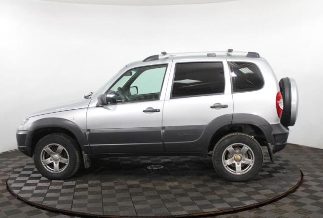Chevrolet Niva I Рестайлинг с пробегом 2018 года, цена 790 000 рублей, 67151 км, внедорожник, Автокод Объявления
