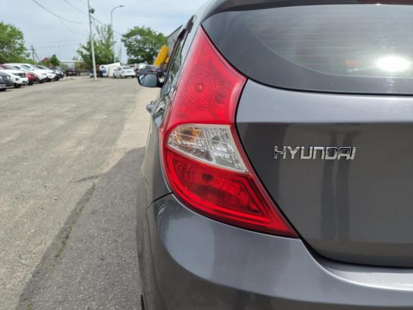 Hyundai Solaris I с пробегом 2012 года, цена 670 000 рублей, 162276 км, седан, Автокод Объявления