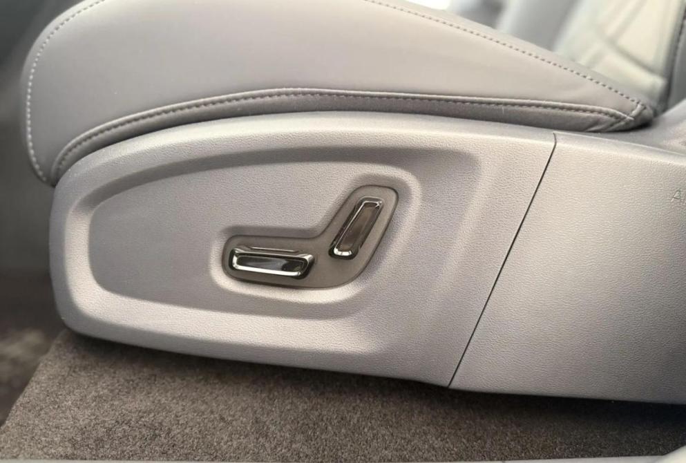 Geely EX5 EM-i Саратов  - изображение 9
