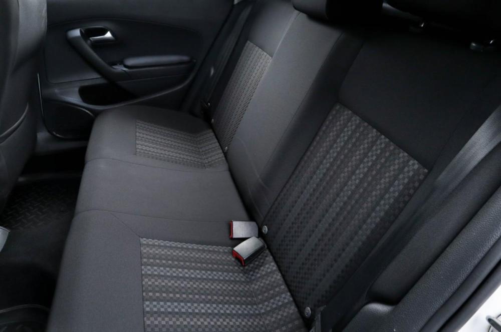 Volkswagen Polo V Рестайлинг Челябинск  - изображение 17