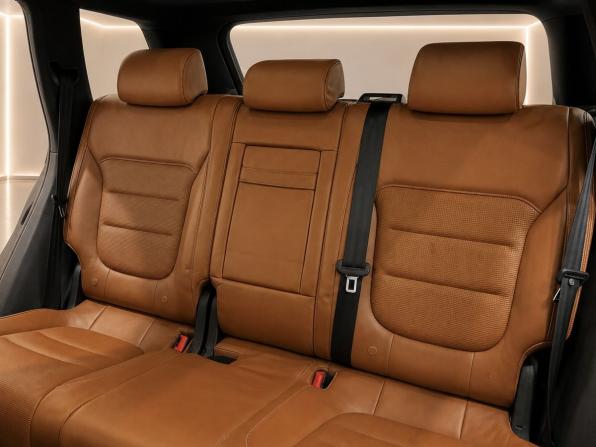 Volkswagen Touareg II с пробегом 2014 года, цена 1 850 000 рублей, 240000 км, внедорожник, Автокод Объявления
