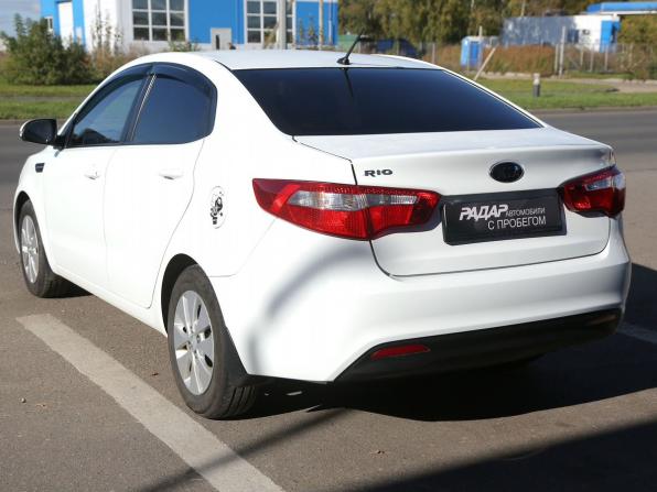 Kia Rio III с пробегом 2013 года, цена 899 000 рублей, 79000 км, седан, Автокод Объявления