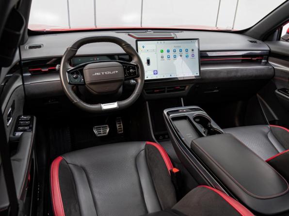 JETOUR DASHING I с пробегом 2023 года, цена 2 090 000 рублей, 42733 км, внедорожник, Автокод Объявления
