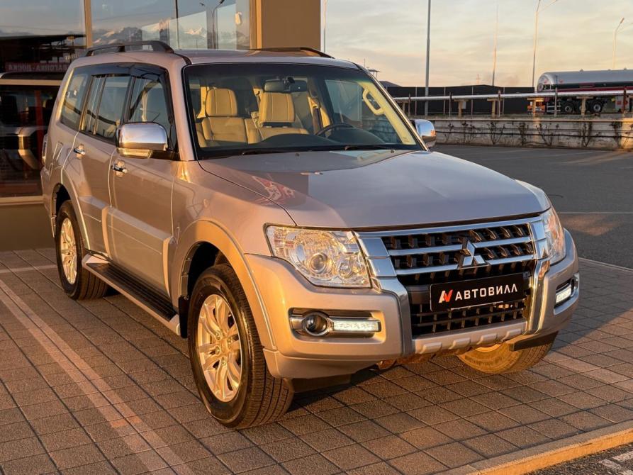 Mitsubishi Pajero IV Рестайлинг 2 Владикавказ  - изображение 3