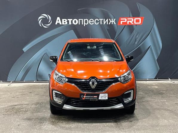 Renault Kaptur I с пробегом 2018 года, цена 1 194 000 рублей, 196678 км, внедорожник, Автокод Объявления