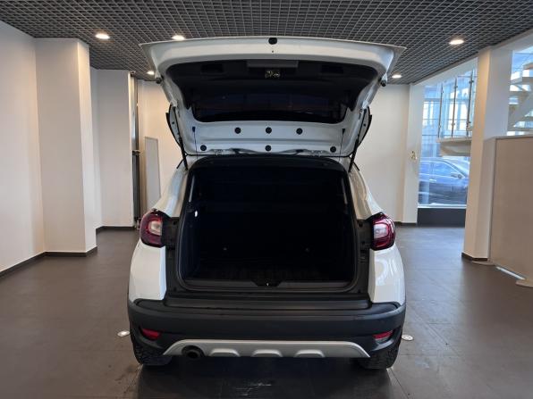 Renault Kaptur I с пробегом 2017 года, цена 1 265 000 рублей, 172009 км, внедорожник, Автокод Объявления