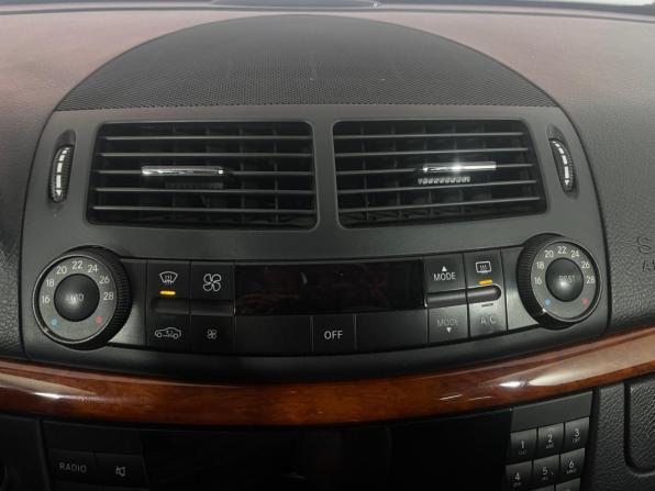 Mercedes-Benz E-Класс III (W211 S211) Рестайлинг с пробегом 2006 года, цена 1 100 000 рублей, 177932 км, седан, Автокод Объявления
