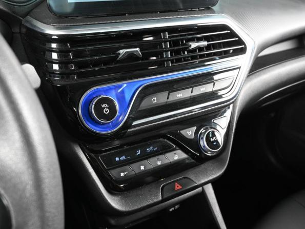 Changan Alsvin с пробегом 2023 года, цена 1 109 000 рублей, 37272 км, седан, Автокод Объявления