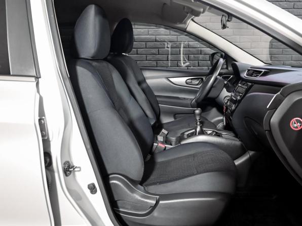 Nissan Qashqai II с пробегом 2015 года, цена 1 350 000 рублей, 79171 км, внедорожник, Автокод Объявления