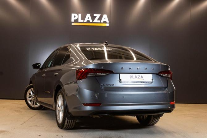 Skoda Octavia IV (A8) с пробегом 2021 года, цена 2 320 000 рублей, 126828 км, лифтбек, Автокод Объявления