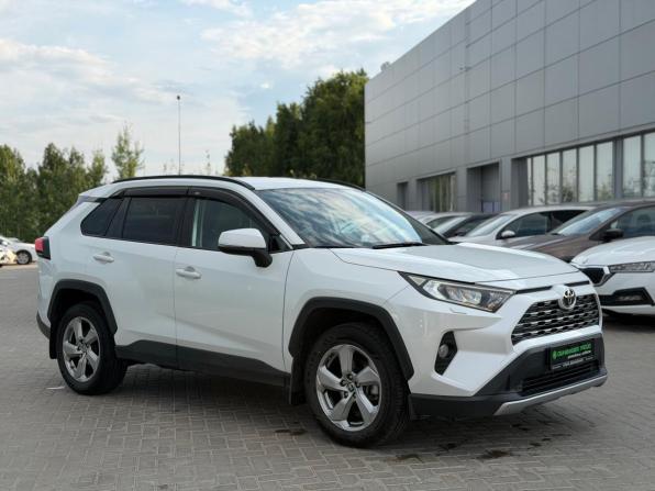 Toyota RAV4 V (XA50) с пробегом 2020 года, цена 3 350 000 рублей, 68723 км, внедорожник, Автокод Объявления