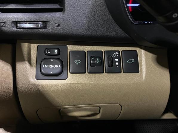 Toyota Highlander II (XU40) Рестайлинг с пробегом 2011 года, цена 1 950 000 рублей, 190410 км, внедорожник, Автокод Объявления