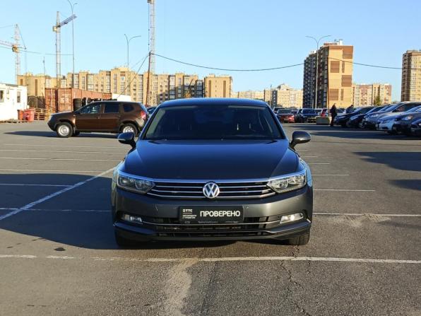 Volkswagen Passat B8 с пробегом 2016 года, цена 1 480 000 рублей, 300893 км, седан, Автокод Объявления