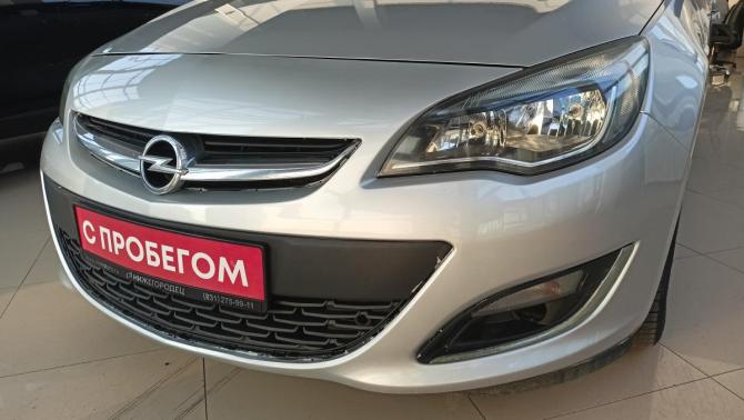 Opel Astra J Рестайлинг с пробегом 2013 года, цена 613 000 рублей, 283000 км, хэтчбек, Автокод Объявления