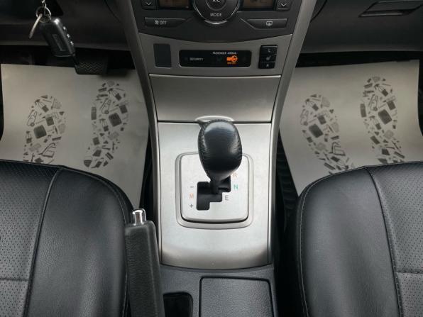Toyota Corolla X (E140 E150) с пробегом 2008 года, цена 730 000 рублей, 177600 км, седан, Автокод Объявления