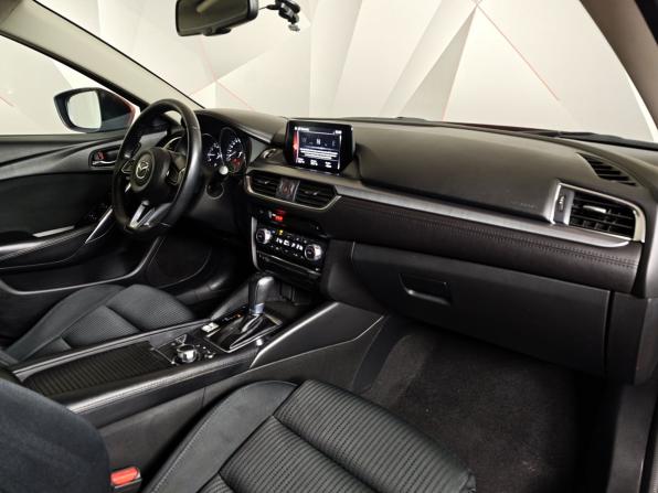 Mazda 6 III (GJ) Рестайлинг с пробегом 2018 года, цена 1 895 000 рублей, 98808 км, седан, Автокод Объявления